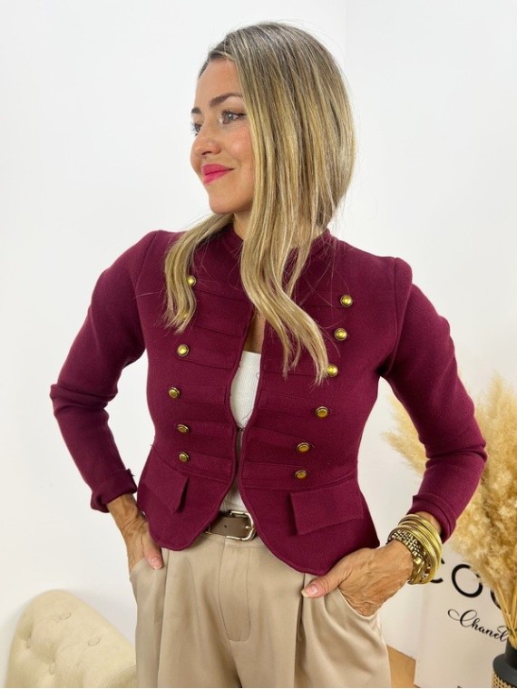 Chaqueta Corchetes granate