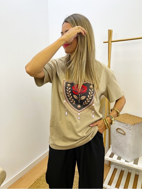 Camiseta Joya camel