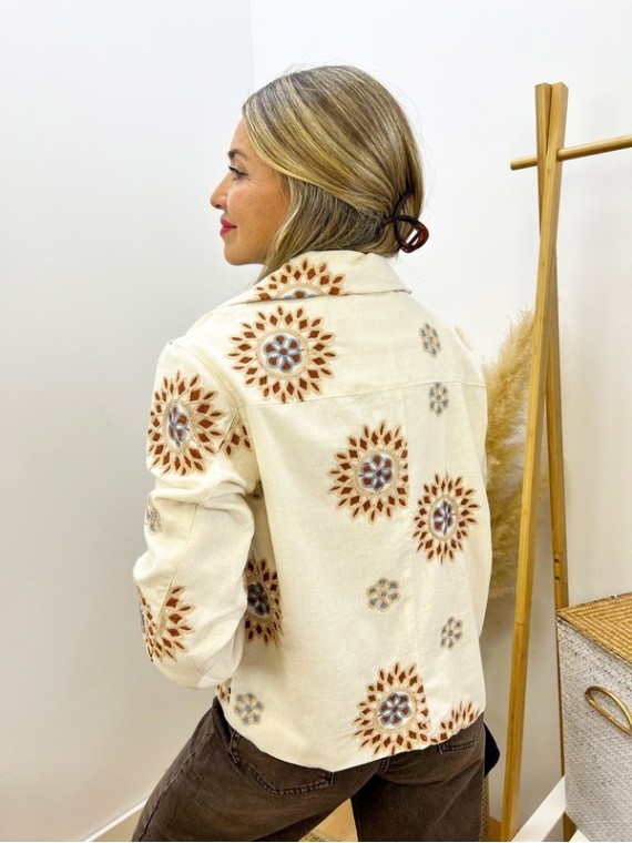 Chaqueta Bordados beige