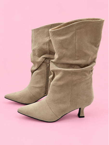 Bota Fruncida Beige