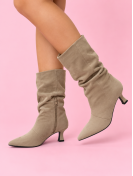 Bota Fruncida Beige